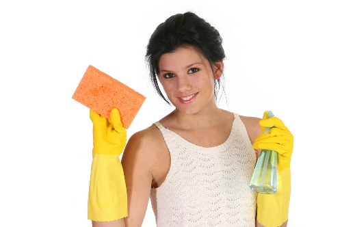 Local clearance service handling a commercial or landlord property in TW9