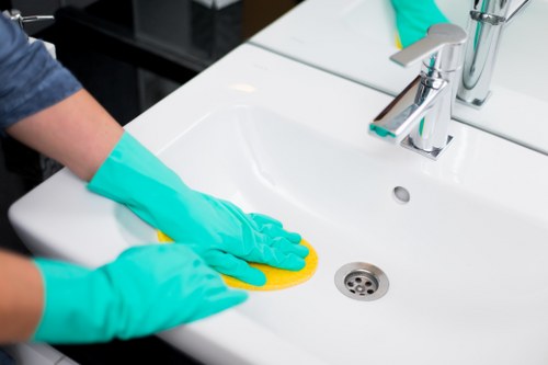 Local hard floor cleaning for communal and customer-facing areas in TW9